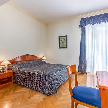 Galeb Отель 3*